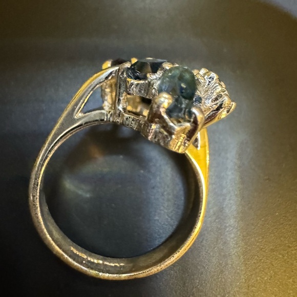 Silver tone blue and clear stones ring sz 6 - Picture 14 of 16